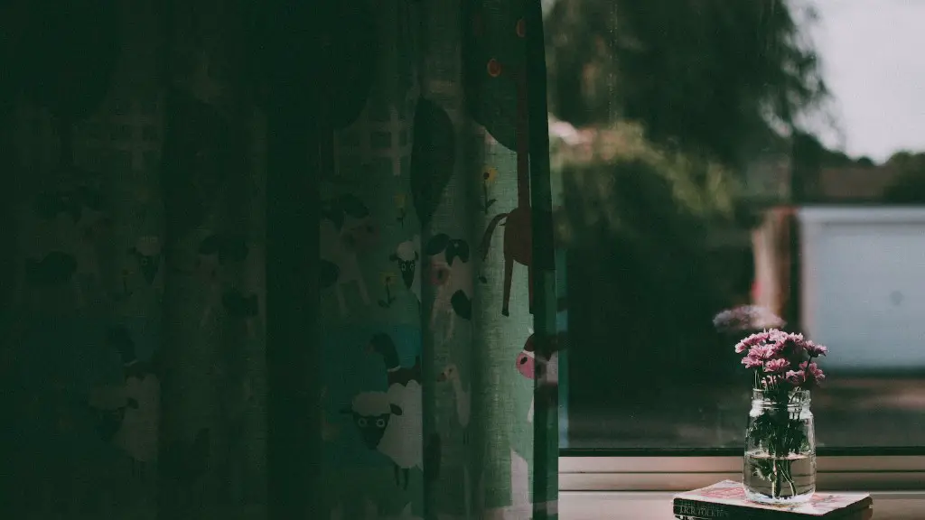 How to do curtains on a large window?
