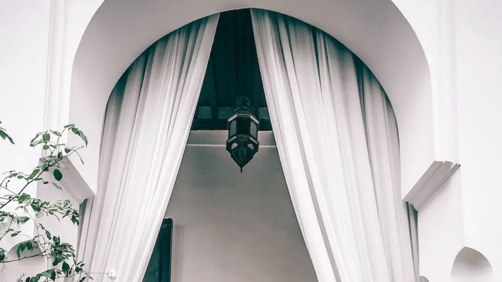 Can you use regular curtains on a traverse rod?