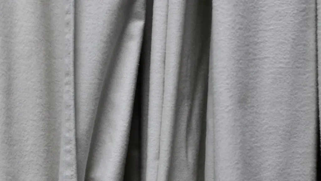 How to blind hem curtains on sewing machine?
