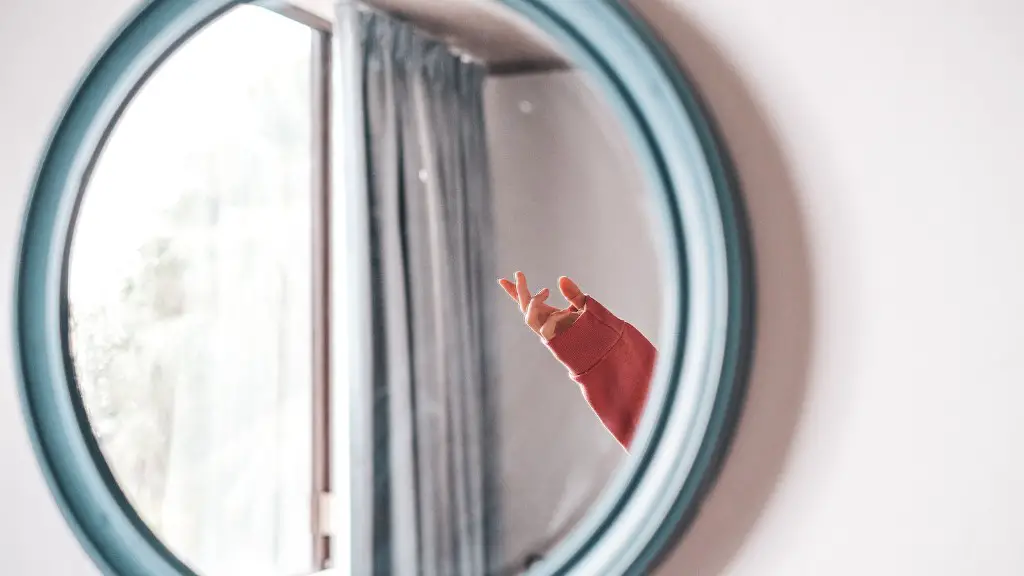 How to attach curtains to gliders?
