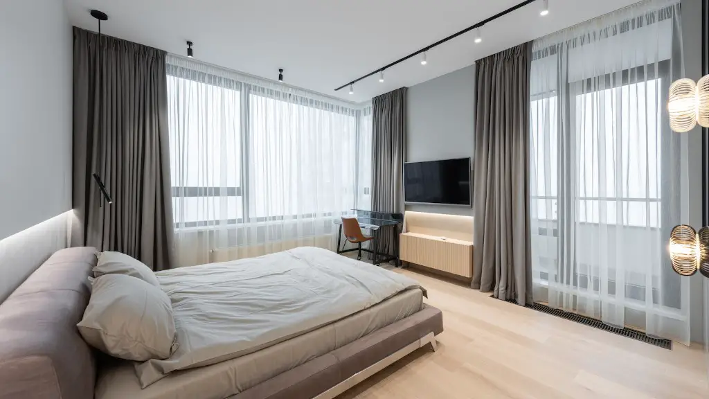 How far from ceiling should curtains be hung?