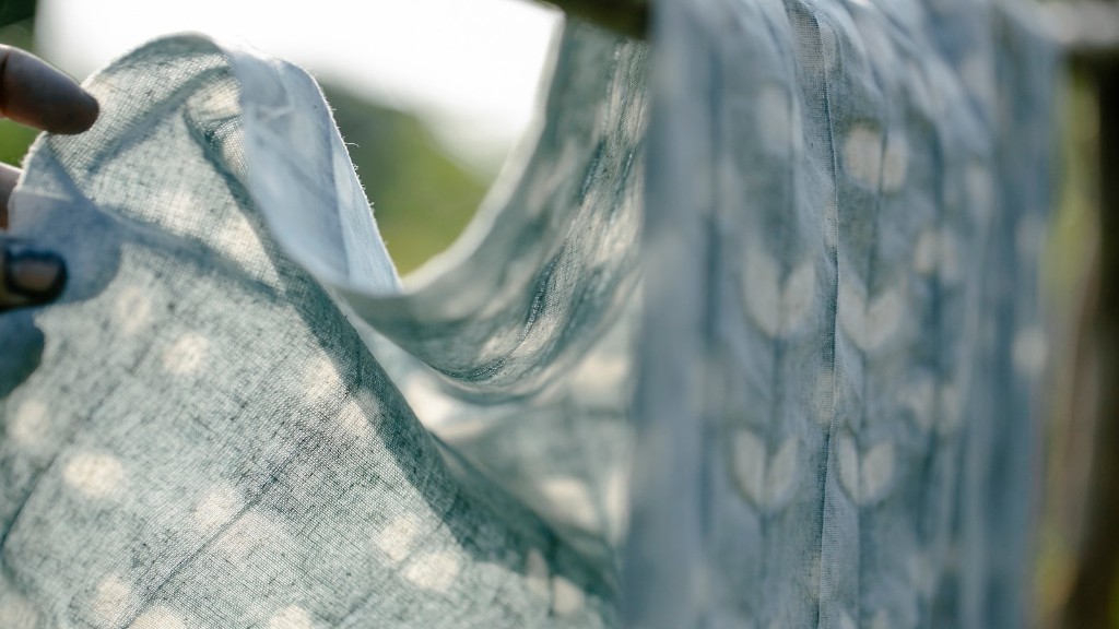Can you dye polyester sheer curtains?