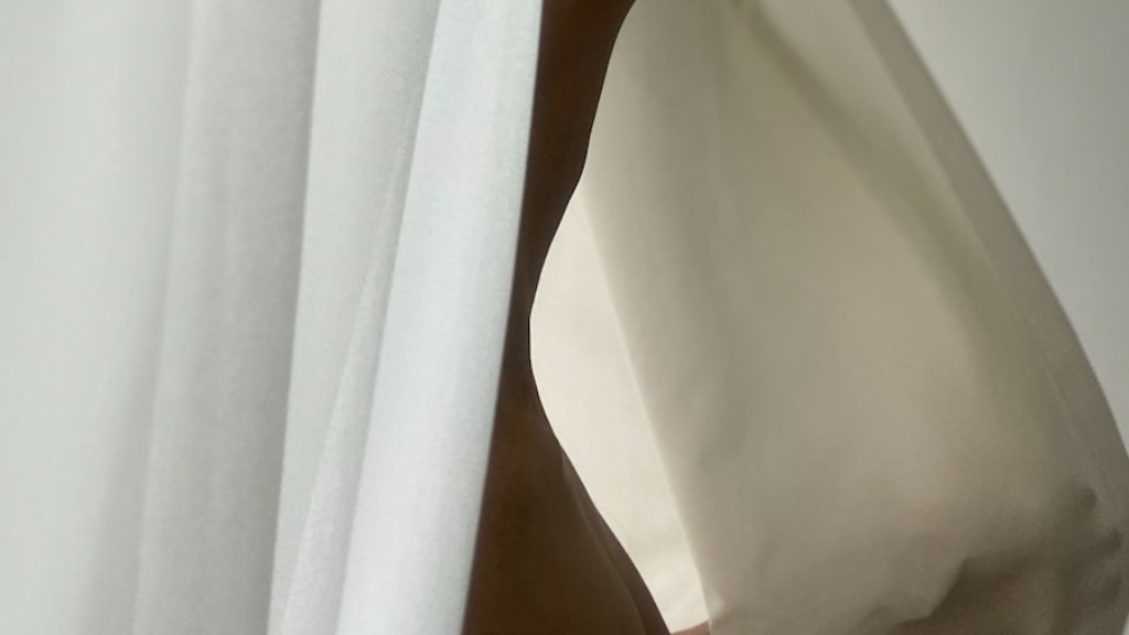 How to make back tab curtains?