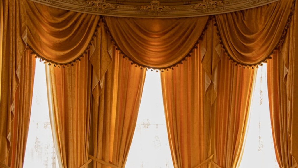 How to do curtains for bay window?