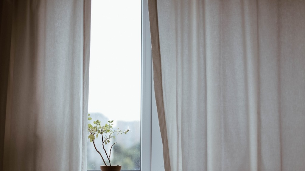 How to remove wrinkles from curtains?