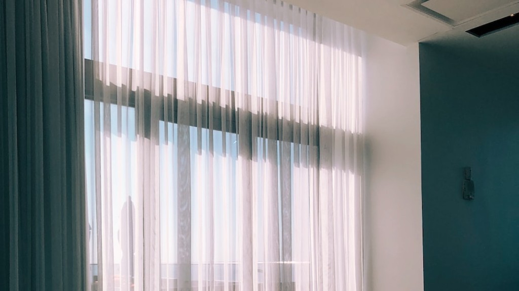 How to shorten curtains without cutting?