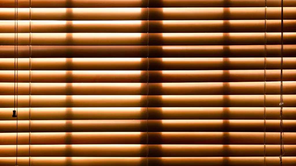 How to embellish curtains?